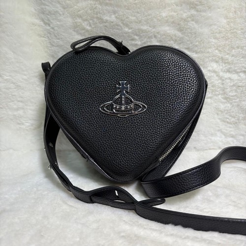 Condition vivienne westwood - condition,