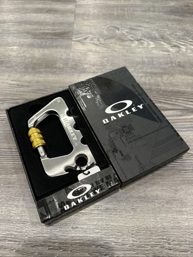 Rare oakley metalworks large - metalworks,