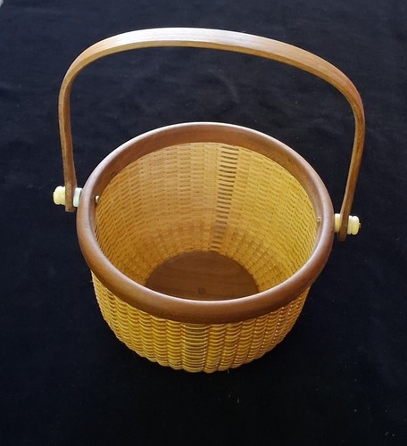 Hand made woven nantucket - hand,