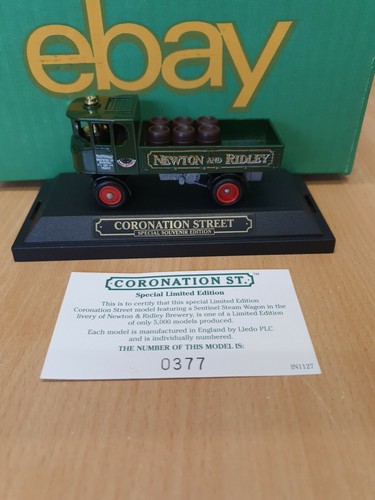 Lledo coronation street newton - coronation,