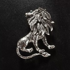 Stunning silver Lion Brooch