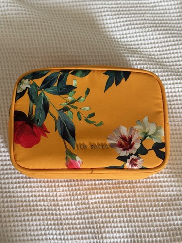 Ted baker make - baker, up/wash