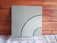 LEGO Baseplate, Road 32 x 32 9-Stud Curve with Road Pattern. Part 609p01