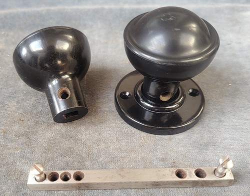 Pair reclaimed round black - pair,