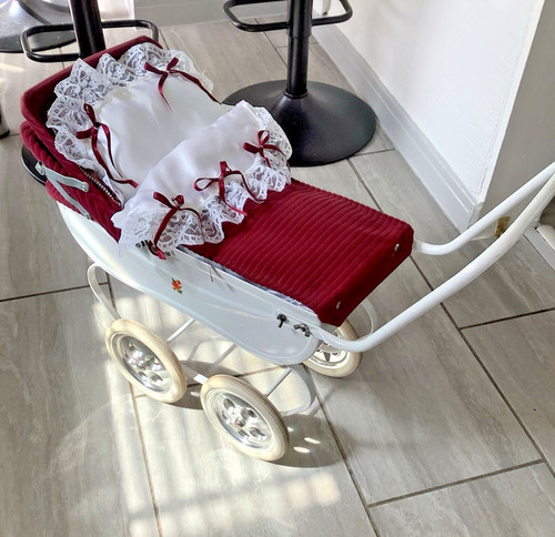Vintage dolls pram - dolls,