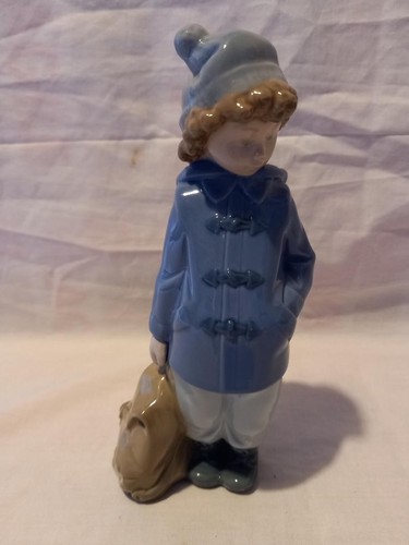 Nao lladro ready for - 'ready,