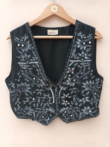 Vtg sanskriti embroidered - sanskriti,