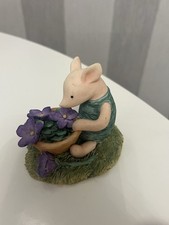 CLASSIC POOH Piglet With