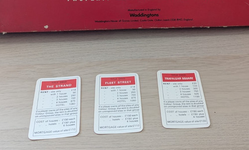Waddingtons monopoly - waddingtons,