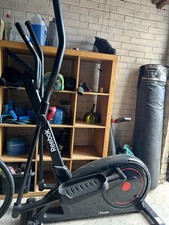 Reebok Men's XB0009 Cross Trainer