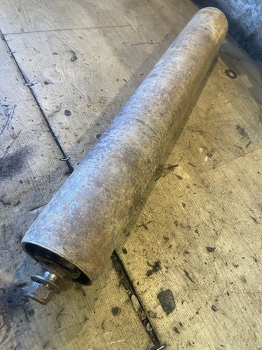 Front roller assembly - front,