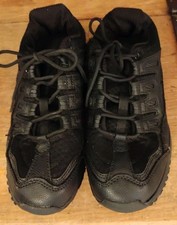 Avia Black Sneakers 7.5