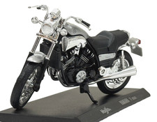 YAMAHA V MAX MOTORCYCLE  1-18
