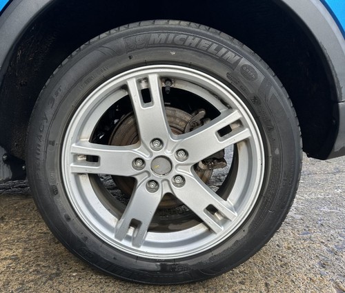 Alloy wheel tyre - ev,