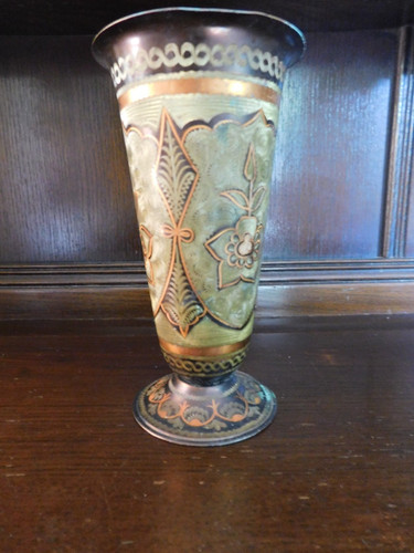Beautifully highly decorated - highly,