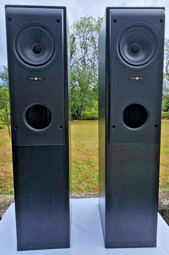 Kef reference series model two - reference,