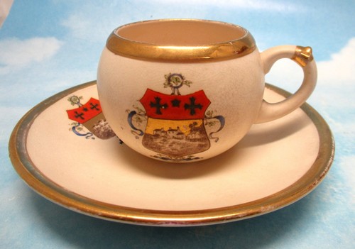Ilkley moor moorcroft cup - moorcroft,