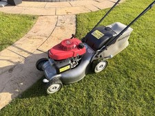 Honda Izzy Petroleum Lawn