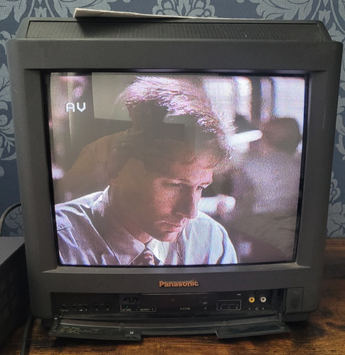 Panasonic 15m1t crt - tx-15m1t, 14”