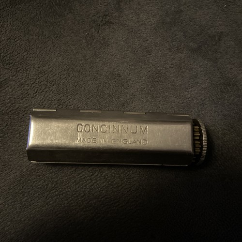 Concinnum vintage cigarette - vintage,