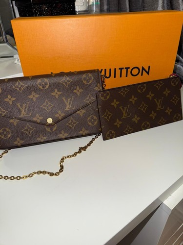 Louis vuitton pochette - louis,