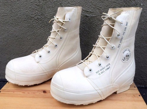 Armed forces arctic bunny - arctic,