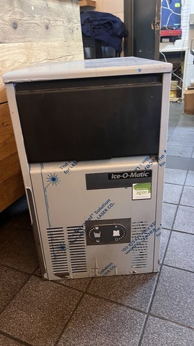 Commercial ice maker - commercial, machine