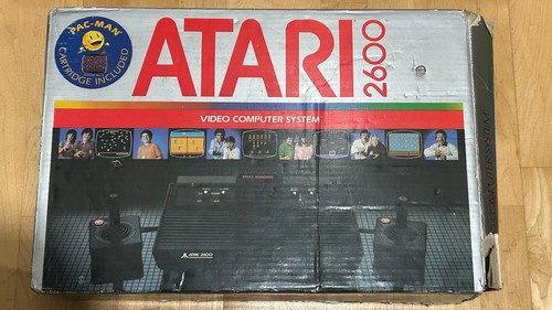 Black atari 2600 - 2600, in