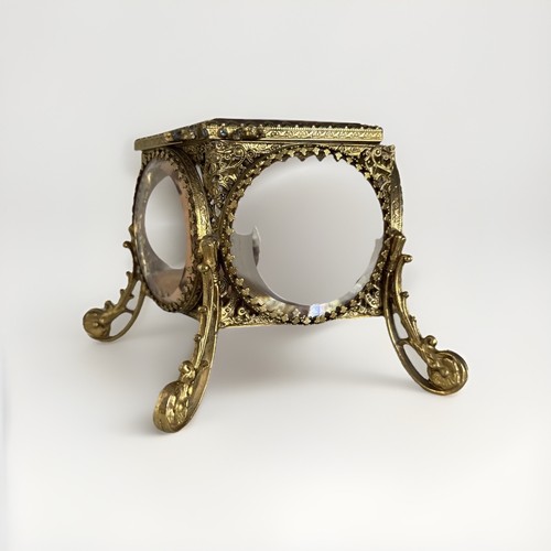 Vintage ormolu - vintage, (antique?)
