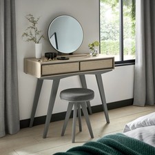 OIsen Scandi Oak & Dark Grey