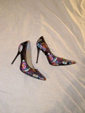 Purple textile floral court