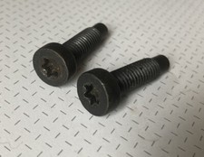 VAUXHALL ASTRA MK4 & MK5 / VECTRA B FRONT SEAT BOLTS - DRIVERS OR PASSENGERS