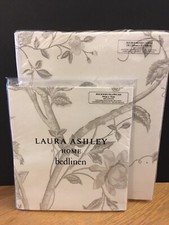 Laura ashley Summer Palace Dove Grey Double Duvet Cover & Two Pillow Cases