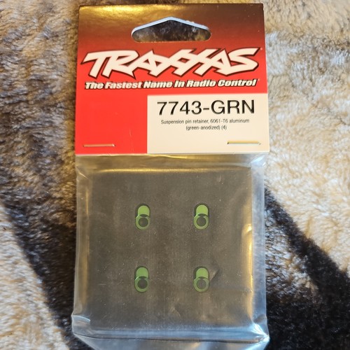 Traxxas suspension pin