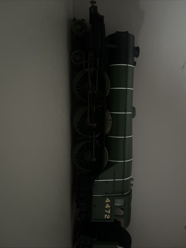 Hornby gauge r855 flying - 00,