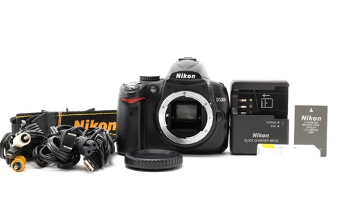 Nikon d5000 3mp - 12.3mp, [s.c