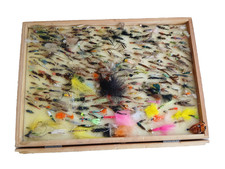 LARGE SELECTION / TROUT SEA TROUT WET FLIES NOT IN BOX (11B)