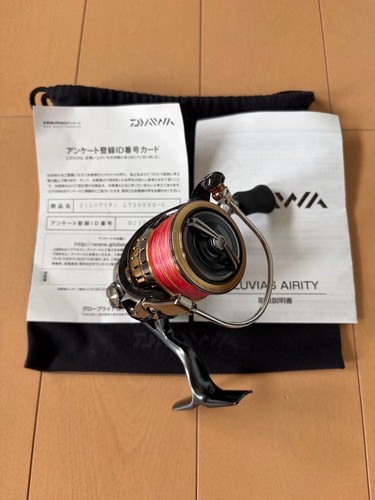 Mint daiwa luvias - luvias, airity