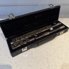Yamaha YFL-211SII Flute with