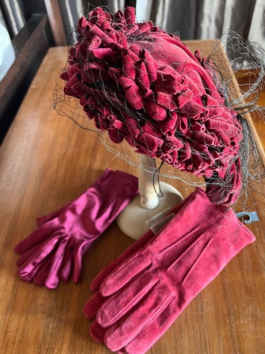 1940s womens burgundy/wine