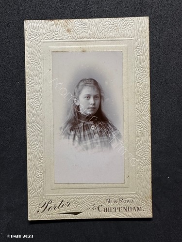 Cdv girl large - buttons, by