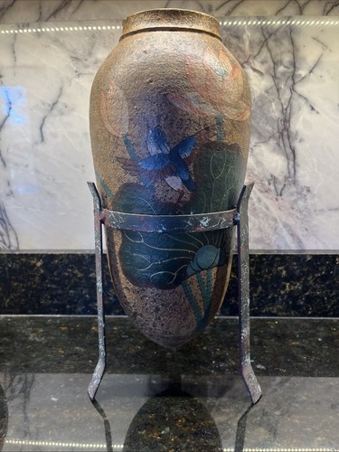 Japanese pottery vase - pottery,