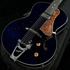 Godin 5th Avenue Night Club