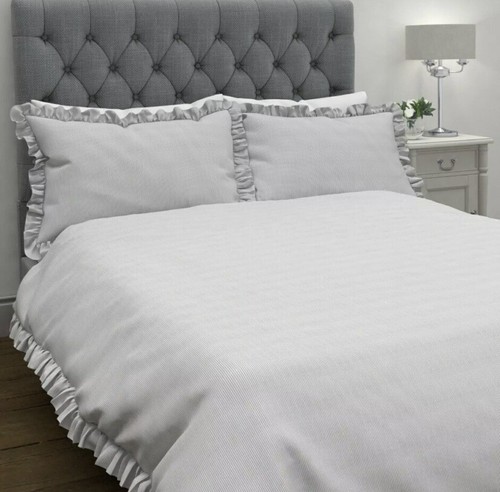 New laura ashley abigail - laura,
