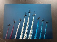 WOW Massive  Red arrows 2025