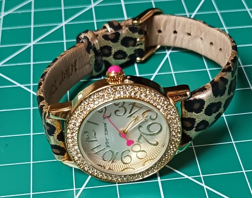 Betsey johnson women watch - betsey, women's