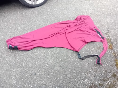 Snuggy hoods headless turnout - hoods,