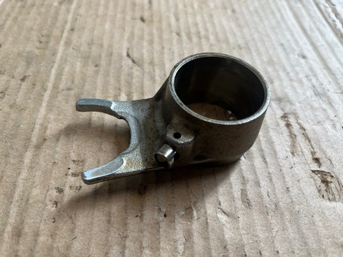 Kawasaki gpz500s gearbox - kawasaki,