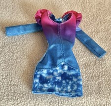 Barbie Fashionistas Raquelle Rainbow 1 Wave Doll 2012 Blue Pink toned Dress 