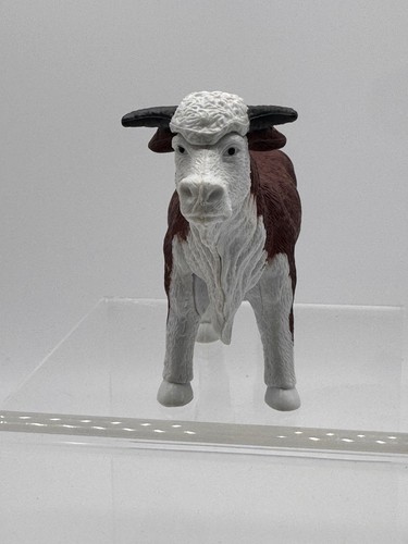 Hereford cow realistic - hereford,